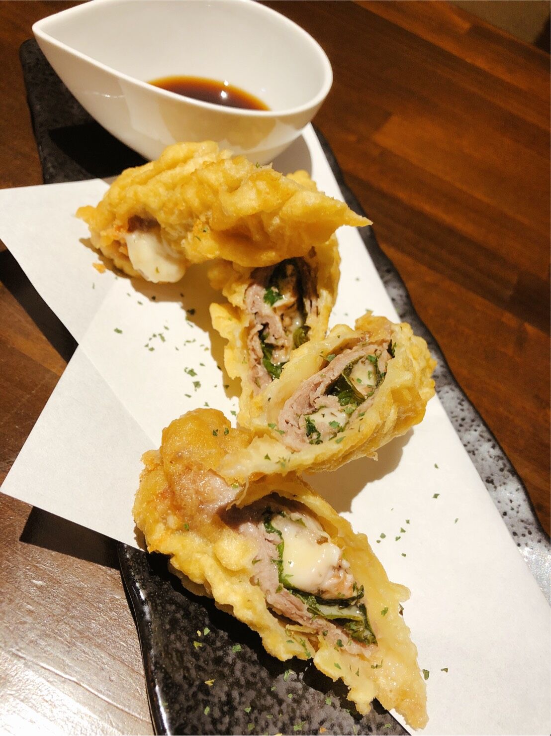 豚しそチーズ梅肉巻き揚げ